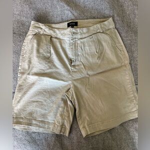 NYDJ Tan Linen Shorts sz 4